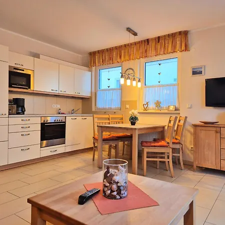 Haus Moewe 12
