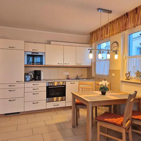 Haus Möwe 12 * Sellin (Rugen)